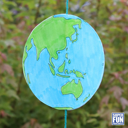 Spinning paper earth craft